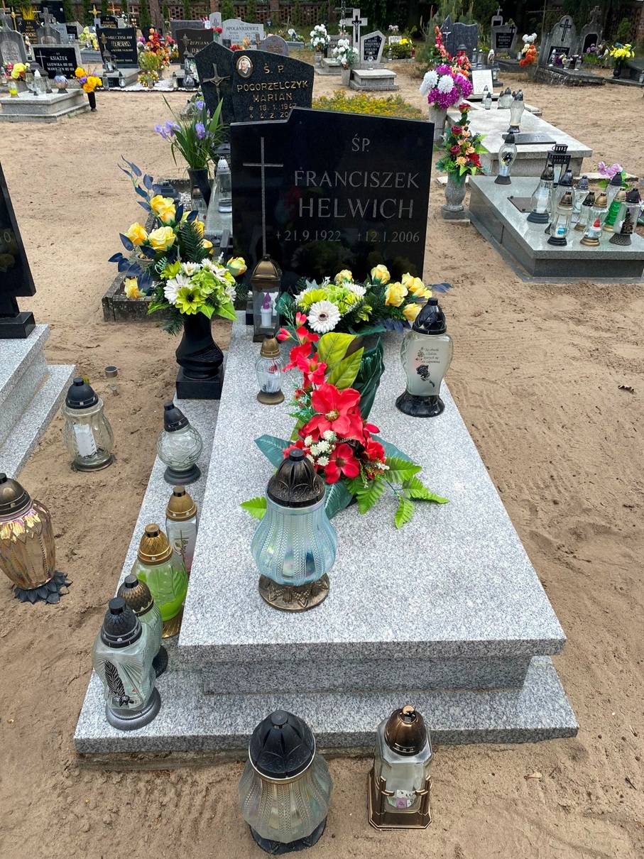 Grób Franciszek Helwich