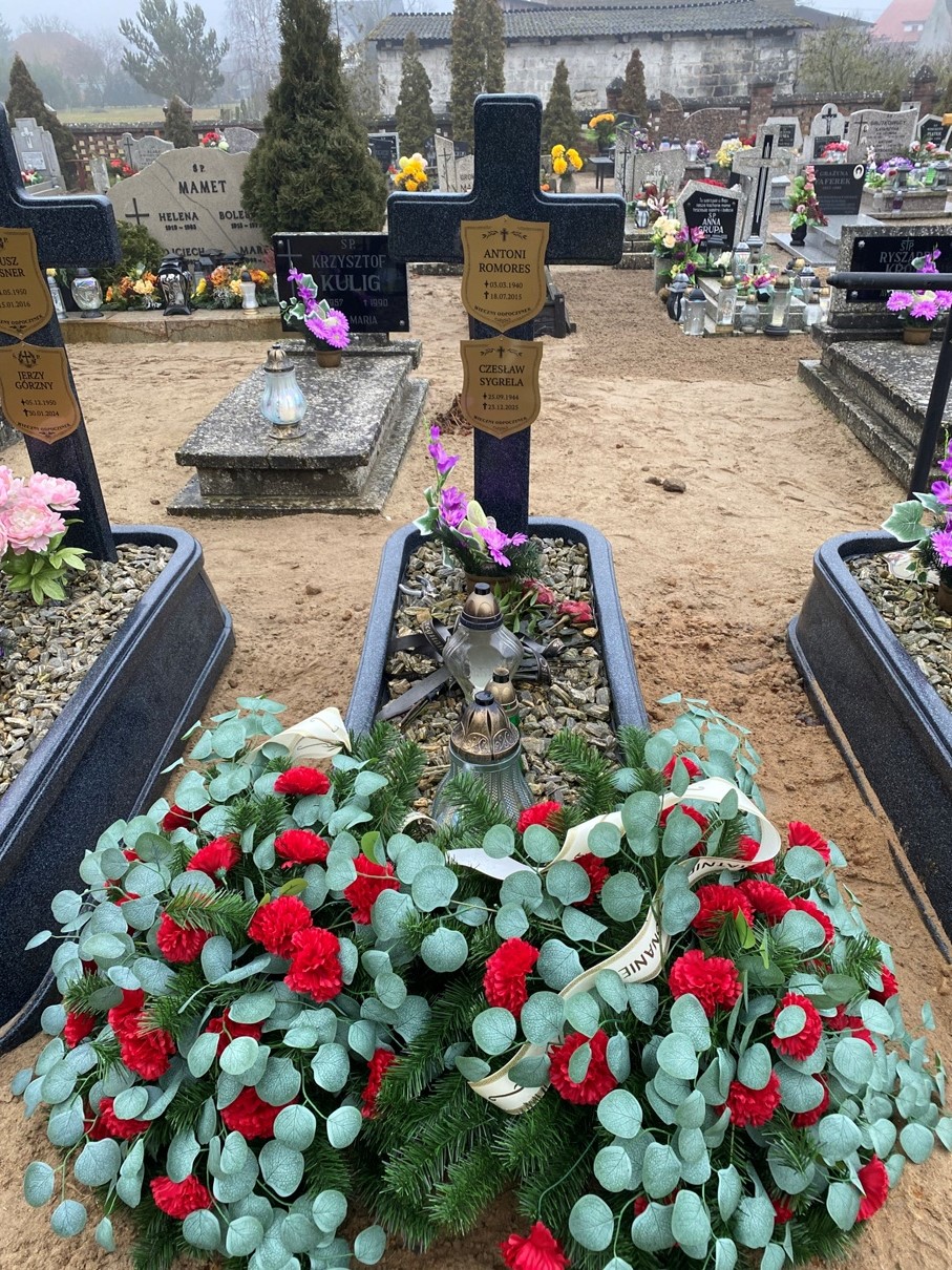 Grób Antoni Romores